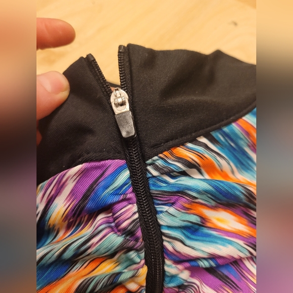 La Vie en Rose women's rashguard - Picture 2 of 6